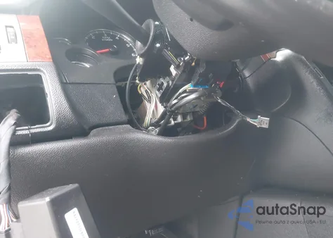 2011 Chevrolet Tahoe Lt из США, поврежденный, VIN 1GNSCBE08BR392607